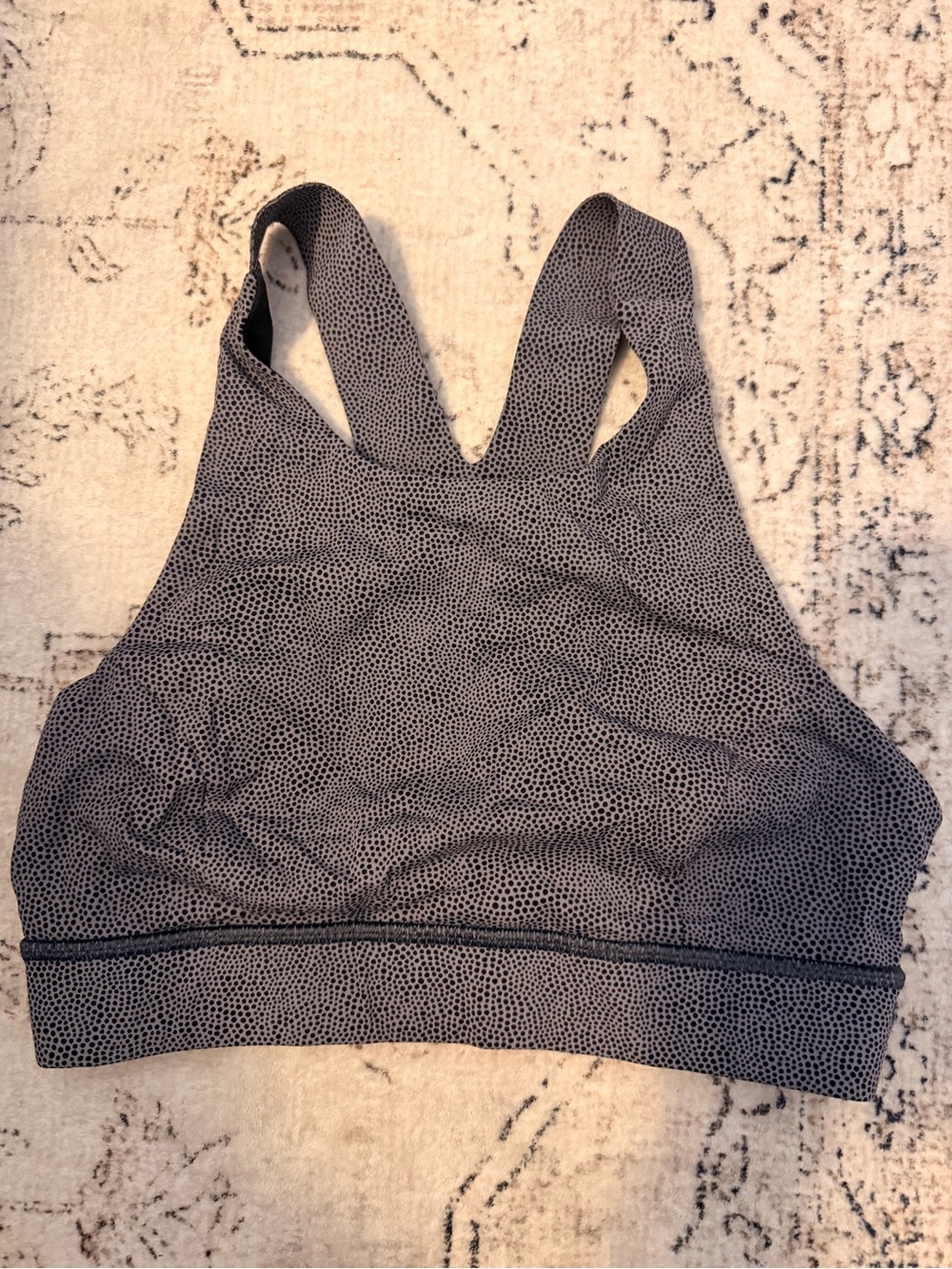 lululemon athletica High-Neck Seamless Sports Bra in Charcoal Dot